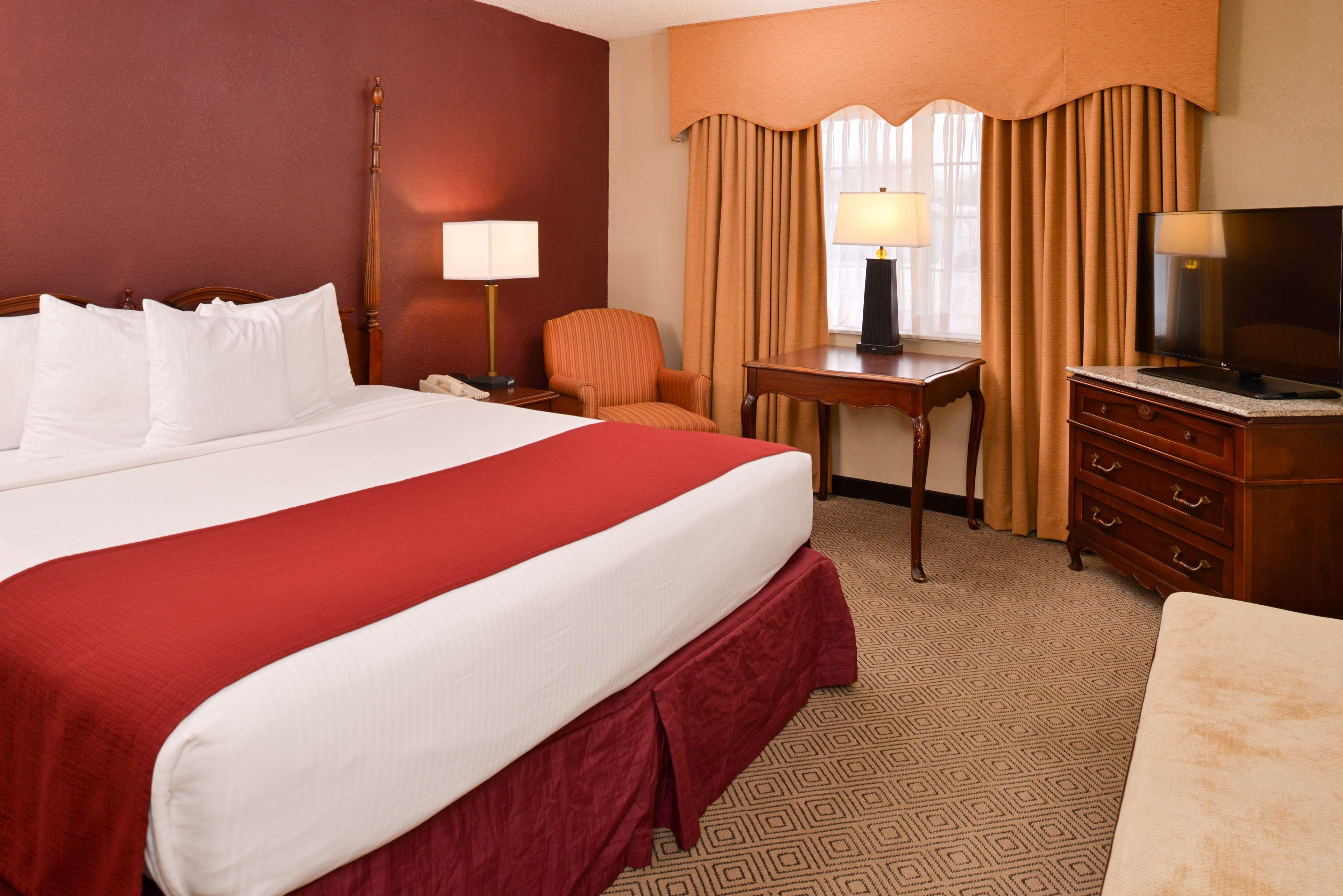 Best Western Greenfield Inn Allen Park Exterior photo